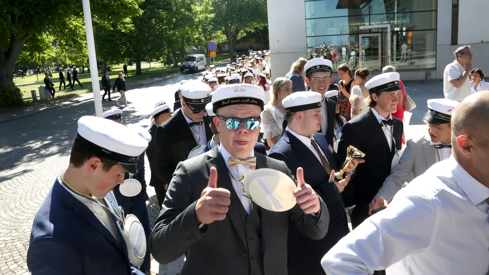 En kull studenter som får godkänt betyg av polisen, det är inte varje år. 