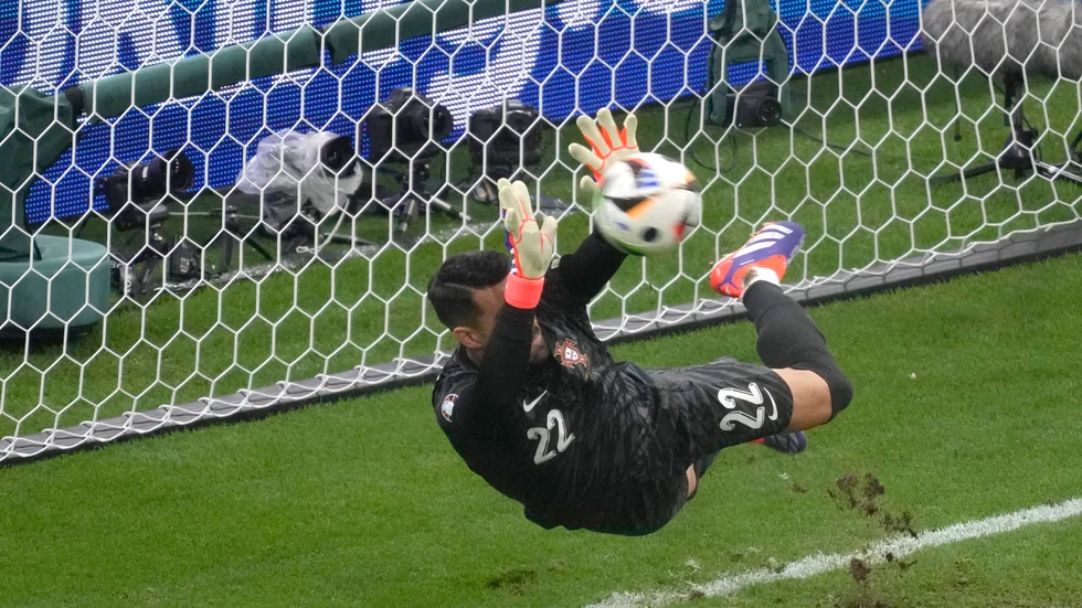 Diogo Costa blev Portugals hjälte.