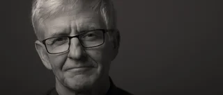 Svensk journalist och författare död