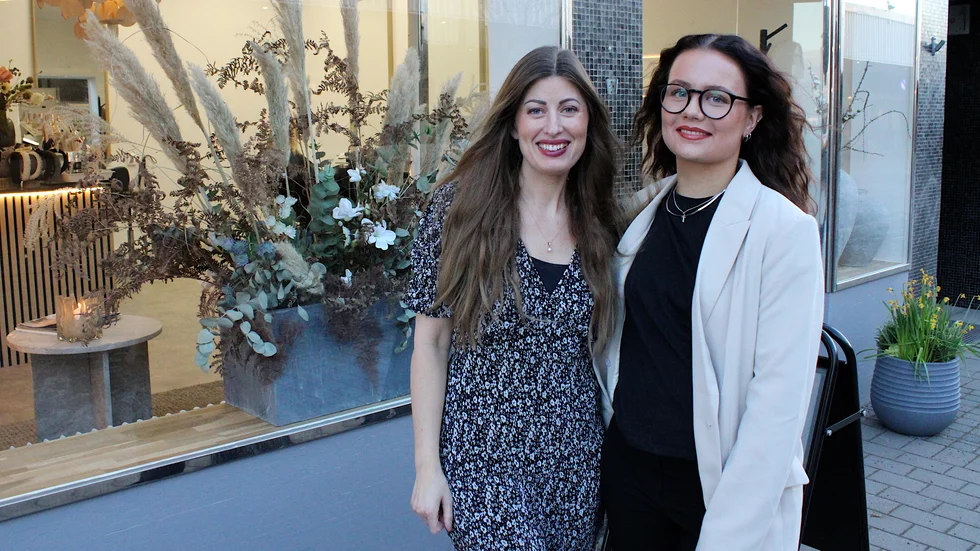 Sara Jonasson är glad över sin nya elev Thea Gustavsson från Vimmerby.
