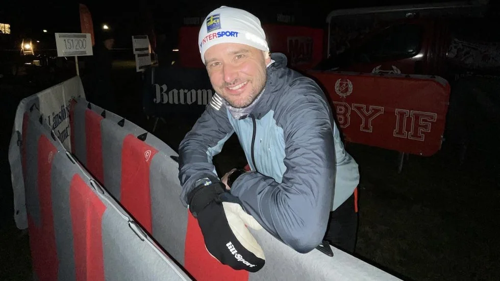 Markus Agebjörn sprang i drygt 16 timmar. På den tiden tog han sig 10,7 mil.