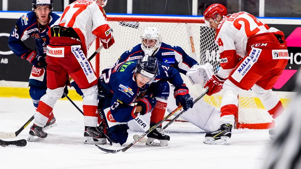 Hampus Olsson (24) här i Troja-Ljungbys matchtröja.