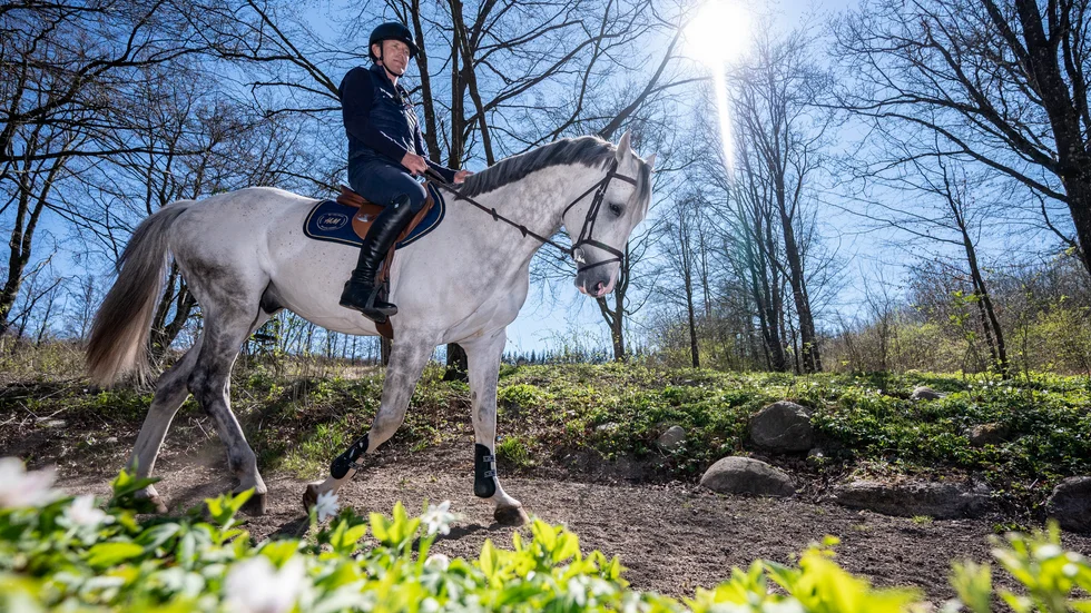 "En Karen-typ har självkänsla utom denna värld och en erfarenhet som toppar Peder Fredricsons", skriver Angelica Forsberg.