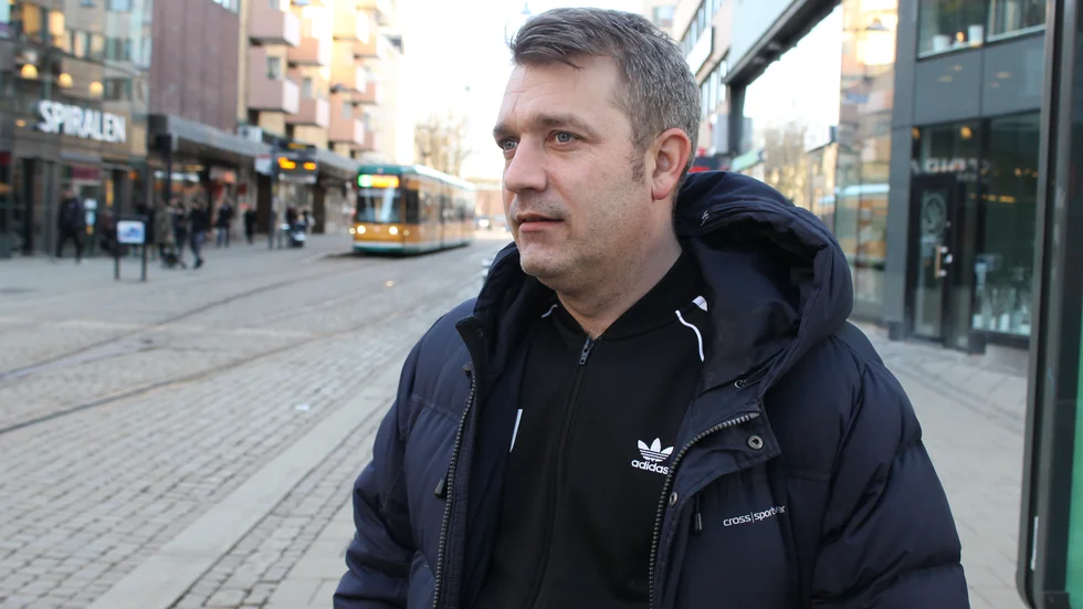 "Att vi som liberaler kan riskera att vara en del av det, det känns för mig väldigt främmande", säger Fredrik Franzén (L).