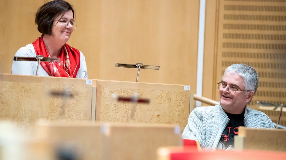 Under två år med coronapandemi blev Pia Näsvall känd som smittskyddsläkare Anders Nystedts parhäst på Region Norrbottens många pressträffar. Nu hoppar hon över till barnsjukvården, som står utan högsta chefen.