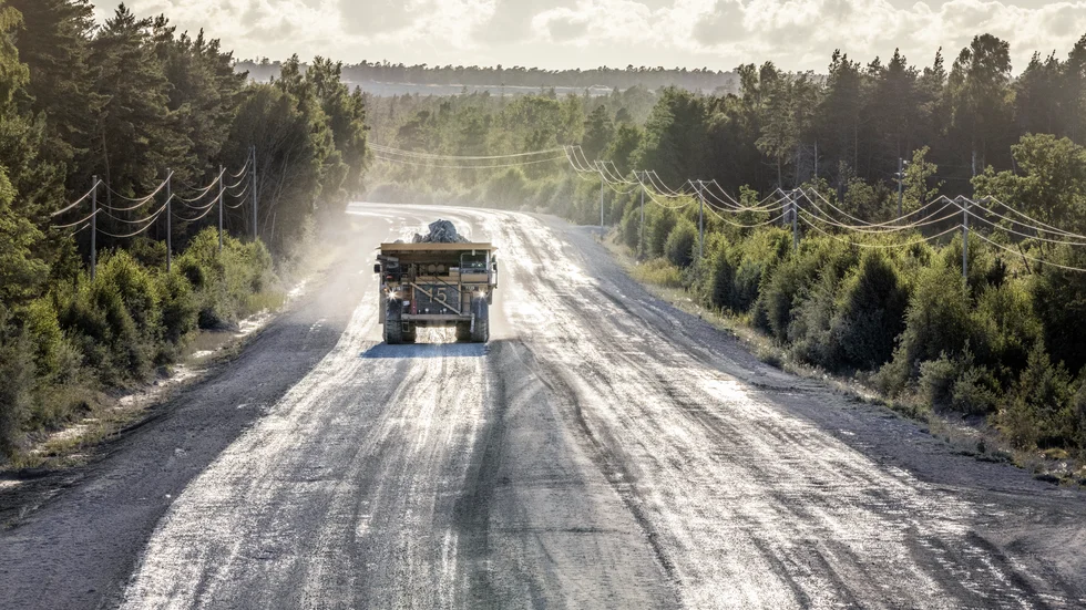Vägen från Heidelberg Materials kalkbrott i Slite vid File Hajdar där man vill få fortsatt tillstånd att bryta kalksten.