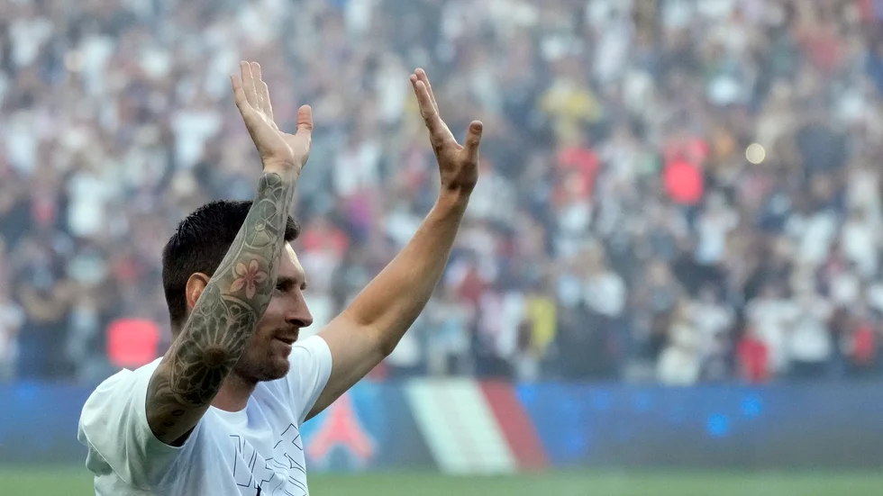 Förra veckan presenterades Leo Messi för PSG-supportrarna. Nu kan den argentinske superstjärnan göra debut i sin nya klubb efter flytten från Barcelona.