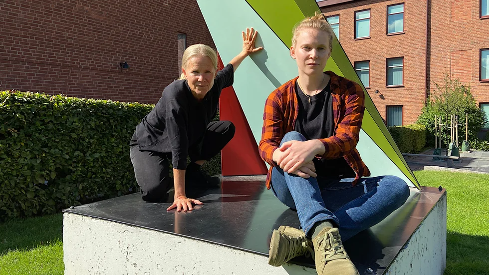 Helena Franzén och Tea Harrysson, dansare och koreografer ser båda Noa Eshkol som en stor inspirationskälla. "Utgångspunkten är den fysiska kroppen, och det är det som är språket i uttrycket", säger Helena Franzén.
