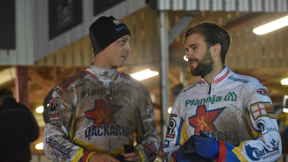 Jacob Thorssell och Rasmus Jensen körde bra för Dackarna i semifinalen mot Västervik.