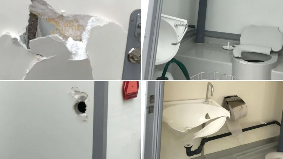 Bilder ur polisens förundersökningsprotokoll. En person åtalas nu för att ha slagit sönder toaletterna på grusplanen. 