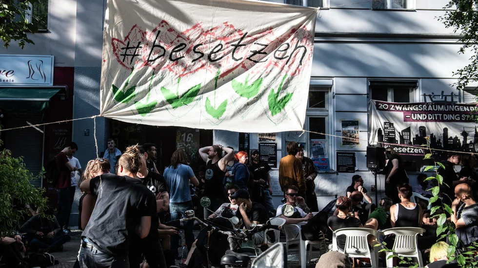 Motreaktionerna mot hyreshöjningarna i Berlin inkluderar husockupation.
