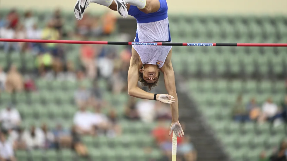 Armand Duplantis på Diamond League-tävlingarna på Bislett i Oslo.