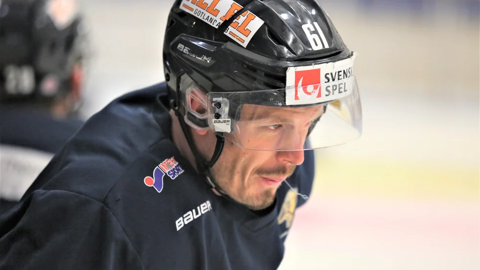 Christian Olsson sänkte sitt gamla lag.