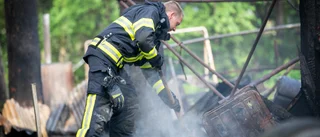 Räddningstjänsten om explosionsrisken: "Har bevakning i 24 timmar"