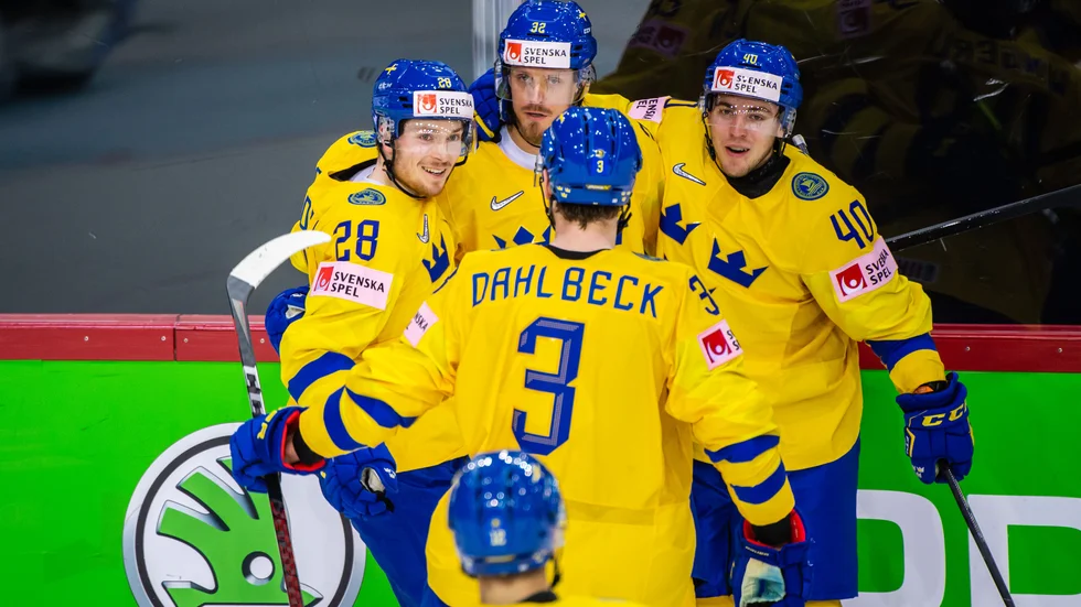 Jesper Frödén stod för två mål och en assist i sin VM-debut.
