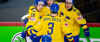 Succé för Frödén i VM-debuten – tvåmålsskytt i krossen mot Schweiz