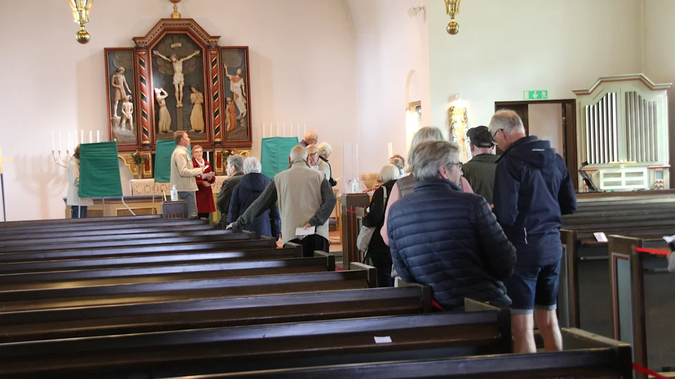 Det var en hel del Hultsfredsbor som tog tillfället i akt att rösta i kyrkovalet. Självaste kyrkan fick tjänstgöra som vallokal eftersom församlingsgården renoveras.