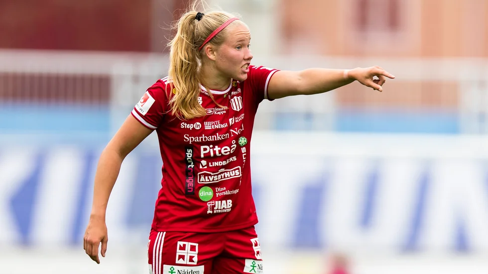 Hlín Eiríksdóttir är skadad i låret.