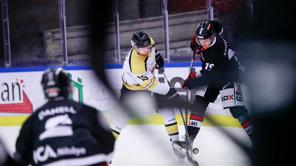 Kalix HC och Kiruna AIF.