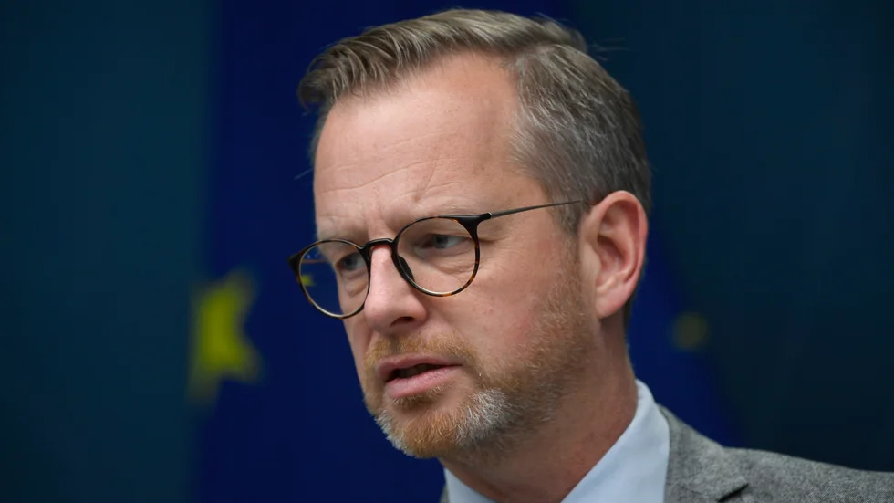Inrikesminister Mikael Damberg (S) säger att polisen hanterade gårdagens demonstrationer på ett professionellt sätt. Arkivbild.