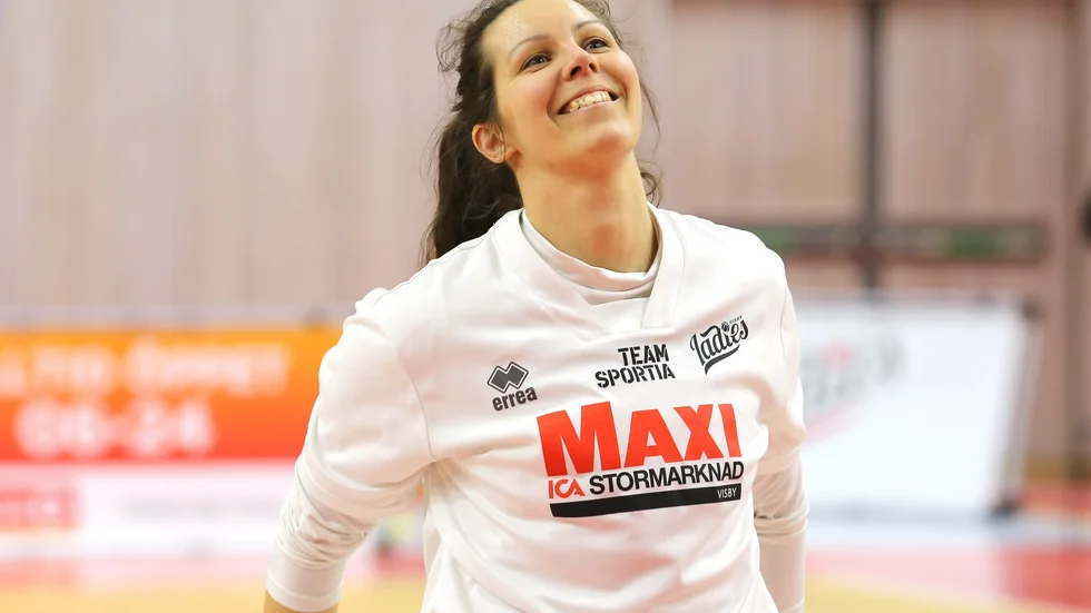Caroline Micaelsdotter Danielssoon har bestämt sig för att sluta i Visby Ladies.