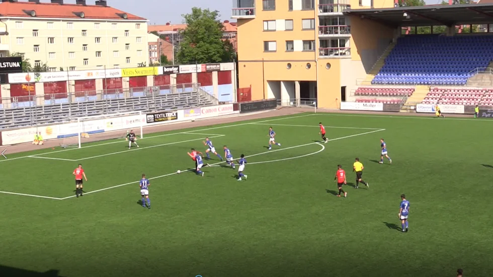 Se höjdpunkterna från mötet IFK Eskilstuna och United IK Nordic.