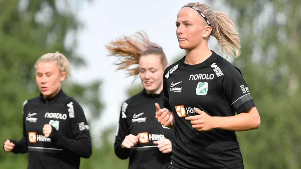 Tuva Skoog, Morön BK, blev målskytt i landslaget på fredagskvällen.