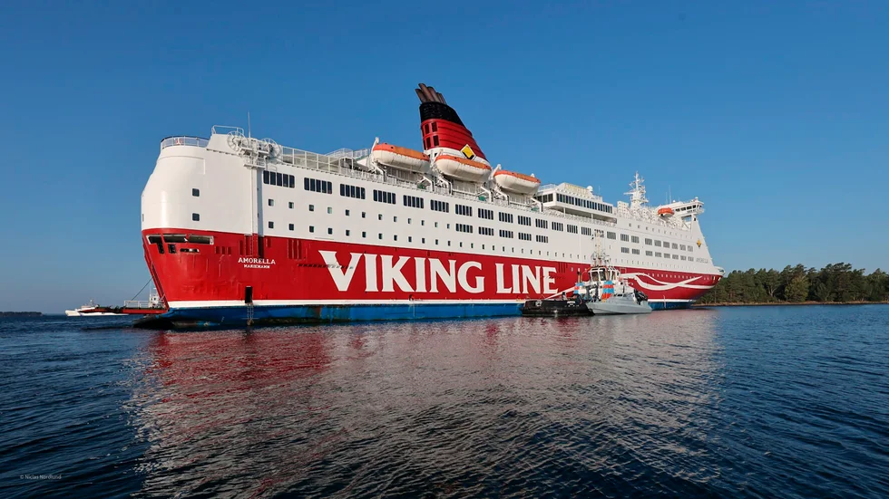 Viking Lines fartyg Amorella gick på grund i september förra hösten. Arkivbild.