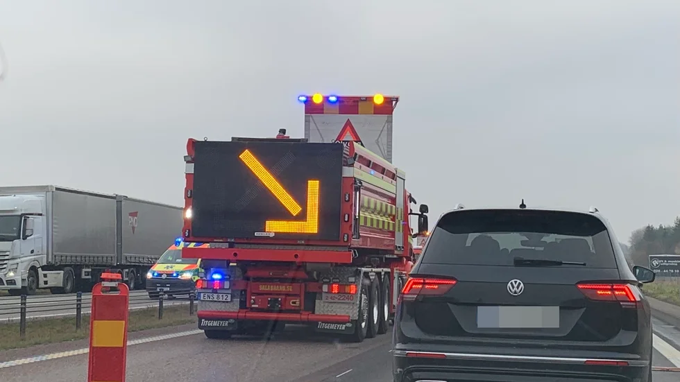 Det rådde begränsad framkomlighet på E4 i södergående riktning efter olyckan på lördagsmorgonen. 