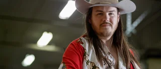 Idolresan fortsätter för Fredrik som bjöd på ett tårfyllt framträdande: "Vi fick lära känna den riktiga Fredrik"