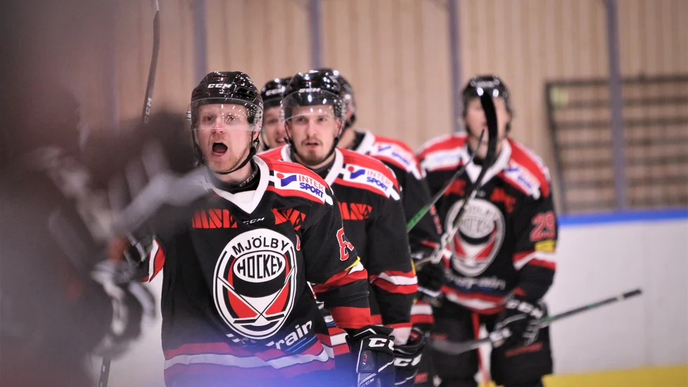 Mjölby HC får möta Mölndal i play off.