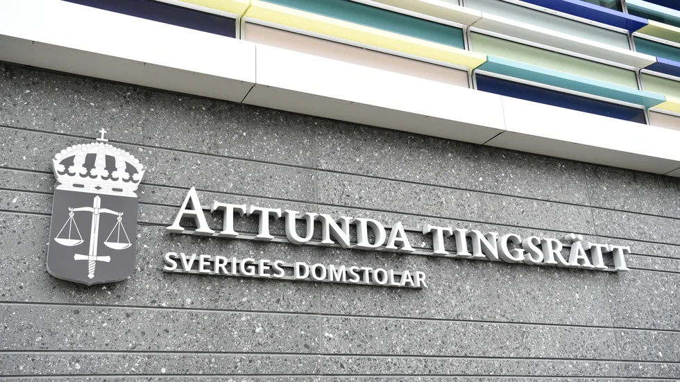 En man åtalas för mordförsök misstänkt för att ha skjutit en man med ett hagelgevär. Arkivbild.