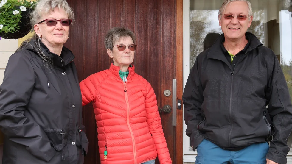 Systern Iréne Simu och paret Ingalill Simu och Tord Åhl flyttade alla från kylan och mörkret i norr och hittade hem i de mindre samhällena utanför Västervik.