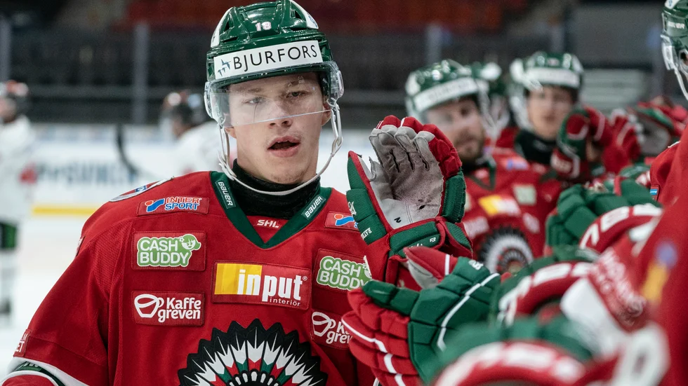 Frölundas Lucas Raymond har skrivit på för NHL-laget Detroit. Arkivbild.
