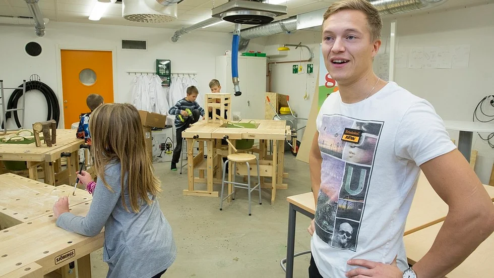 Kristoffer Konttori får flytta ut som back i KVBS hemmamöte med Kungälv.
