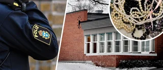 21-åring ertappades med stulna smycken på skolgård i Eskilstuna: "Stort värde"