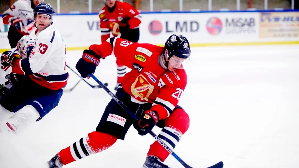 Lindentränaren Joakim Lundholm har hela truppen, förutom Oscar Pettersson, tillgänglig till tisdagens match mot Viggbyholm.