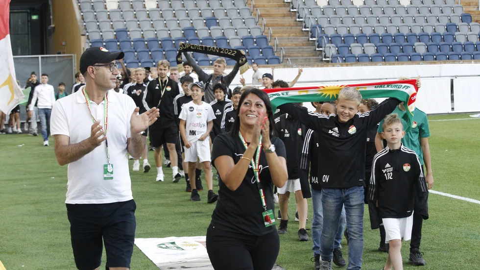 Dalkurds akademi hyllades av publiken i halvtid när Dalkurd tog emot Norrby.