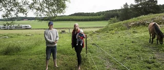 Deras drömgård räddas från Ostlänken
