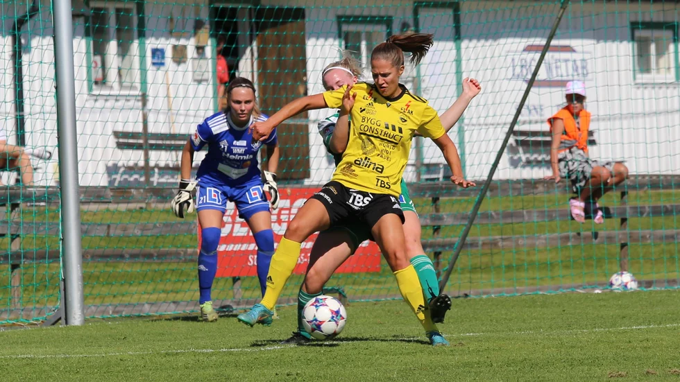 Gusks Sanna Öhlund gjorde en stark insats i offensiven och blev tvåmålsskytt.