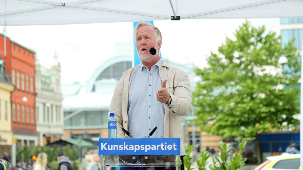 Johan Pehrson är en av de partiledare som har lättast för att vara spontan, men kontinuiteten består ändå.