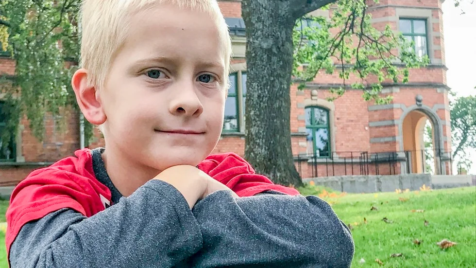 Elias Svärd, 11 år, går på Sandbäcksskolan. Han tycker att skolmaten oftast är ganska god men att panerad rotselleri är lite äckligt.