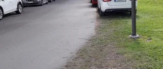 Insändare: Parkeringskaos på Norrstackvägen i Strängnäs