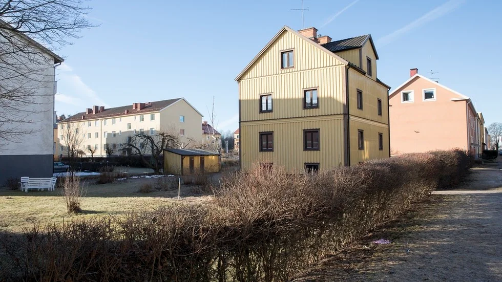 Det är här, i hörnet av Tegnérvägen och Jägaregatan, som Sjötorps hus planerar bygga 21 bostadsrätter.
