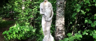 Kvinnan i parken              