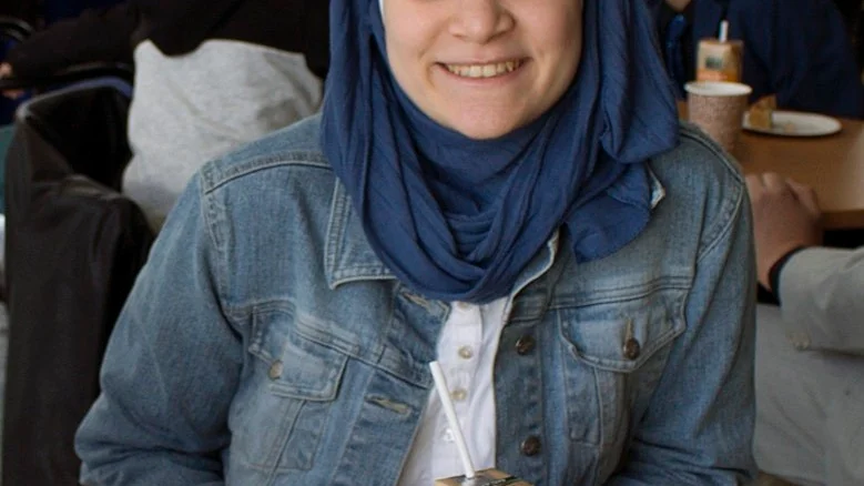 Haima Kouja från Aleppo i Syrien tycker att medborgarskapet har stor betydelse. "Det blir lättare för mig att utbilda mig och få jobb", säger hon.