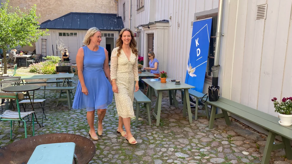 Vem KD kan tänka sig samarbeta efter nästa val, blir en fråga som valresultatet kommer att göra, det säger de båda partiföreträdarna Liselotte Fager och Denise Cassel.
