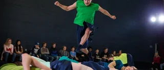Debatt: Därför deltar vi på Folk och kultur