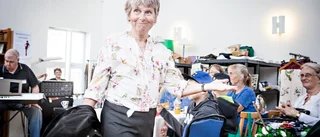 Modevisning med fokus på återvinning
