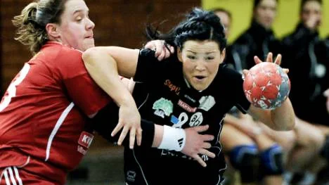 Förre Örebrospelaren Carin Bergdahl  gick rakt in i Boden Handboll och låg bakom lagets viktiga seger mot Nacka på bortaplan.